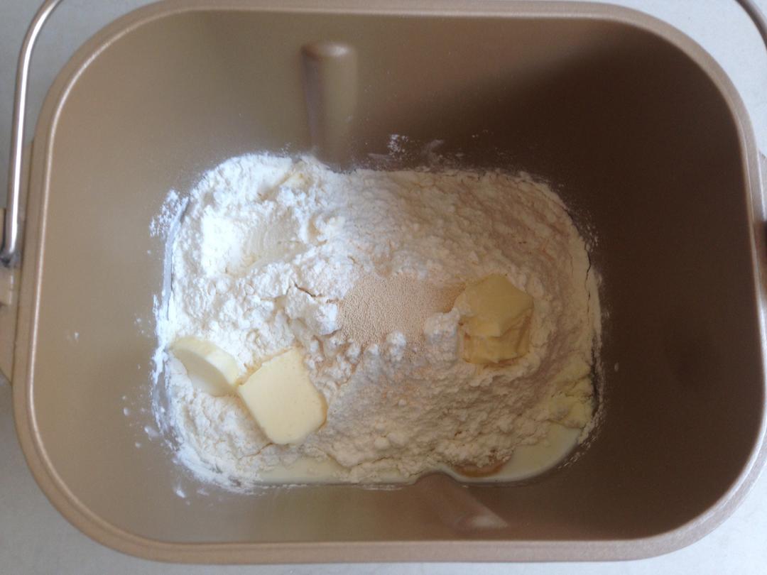 纯奶手撕吐司的做法 步骤1