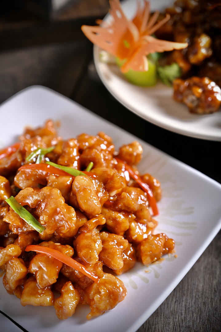 湖南志明厨师学校做的念念不忘的糖醋排骨&左宗棠鸡