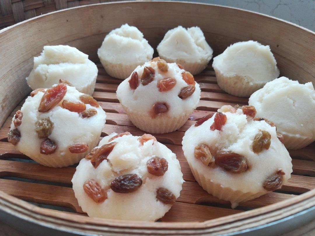 大米粉做的奶香米糕