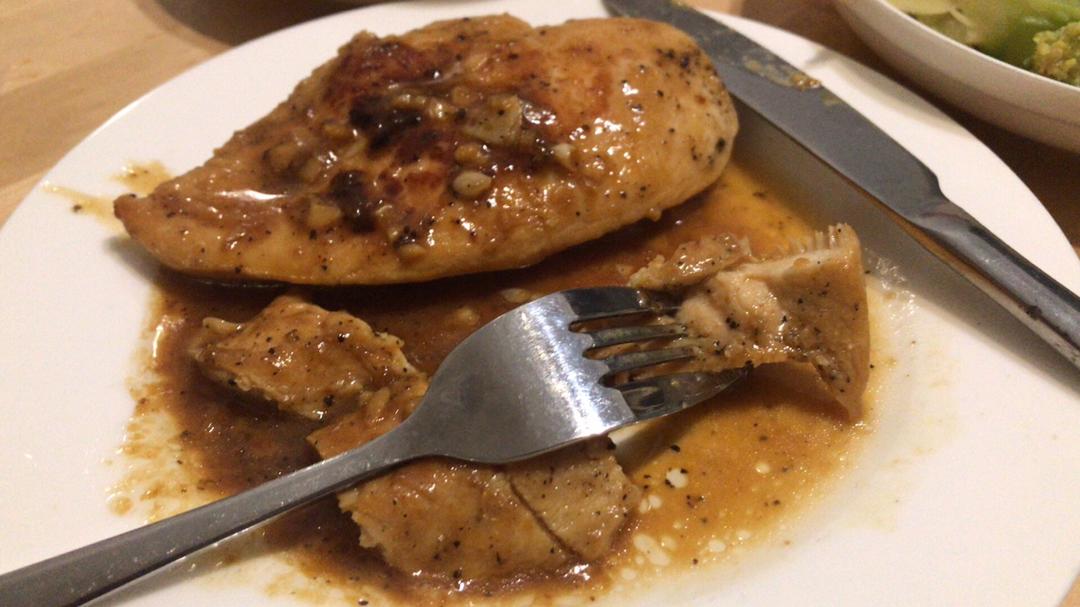 【嫩煎鸡胸肉】