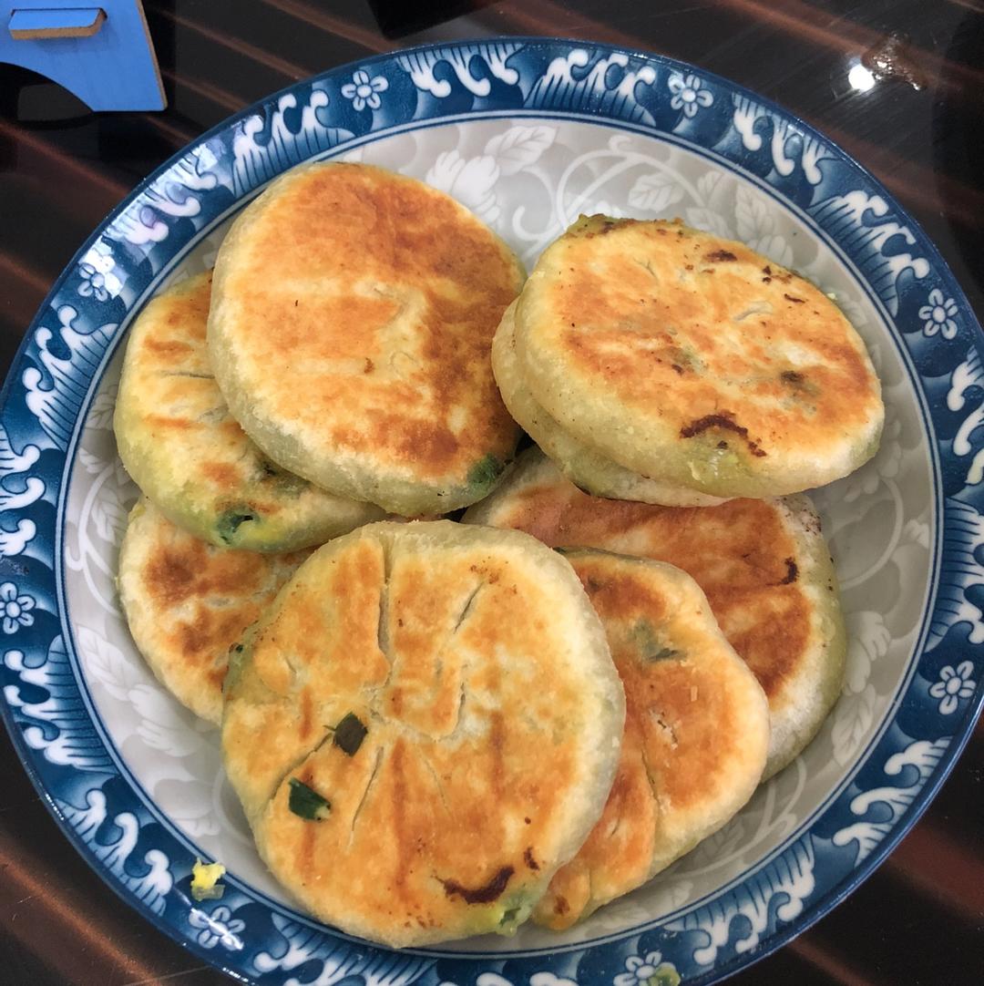 薄皮韭菜饼