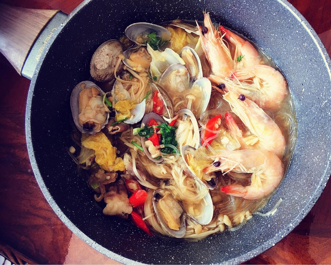 蒜蓉粉丝花甲煲