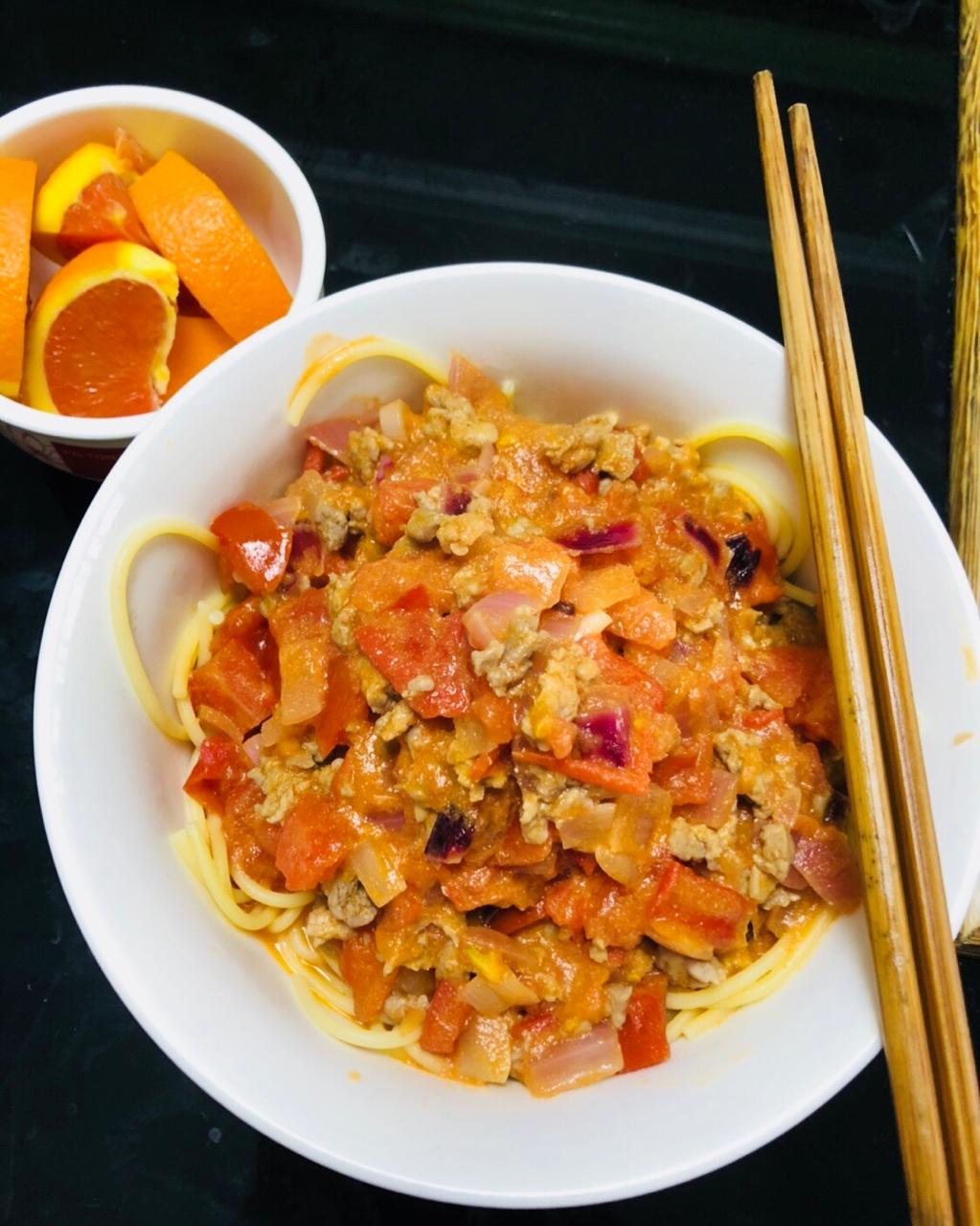 （完胜必胜客的）番茄肉酱意大利面～