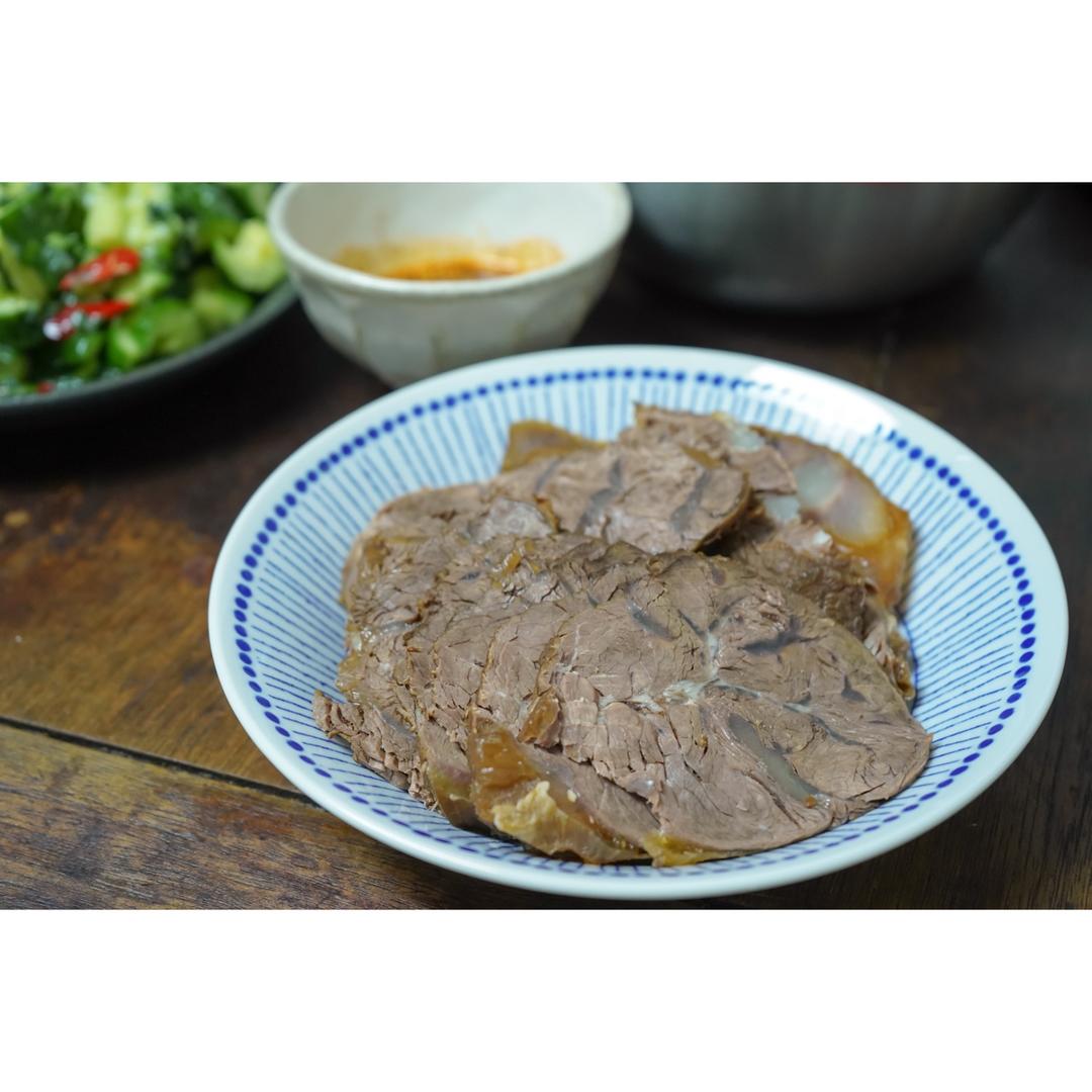 卤牛肉