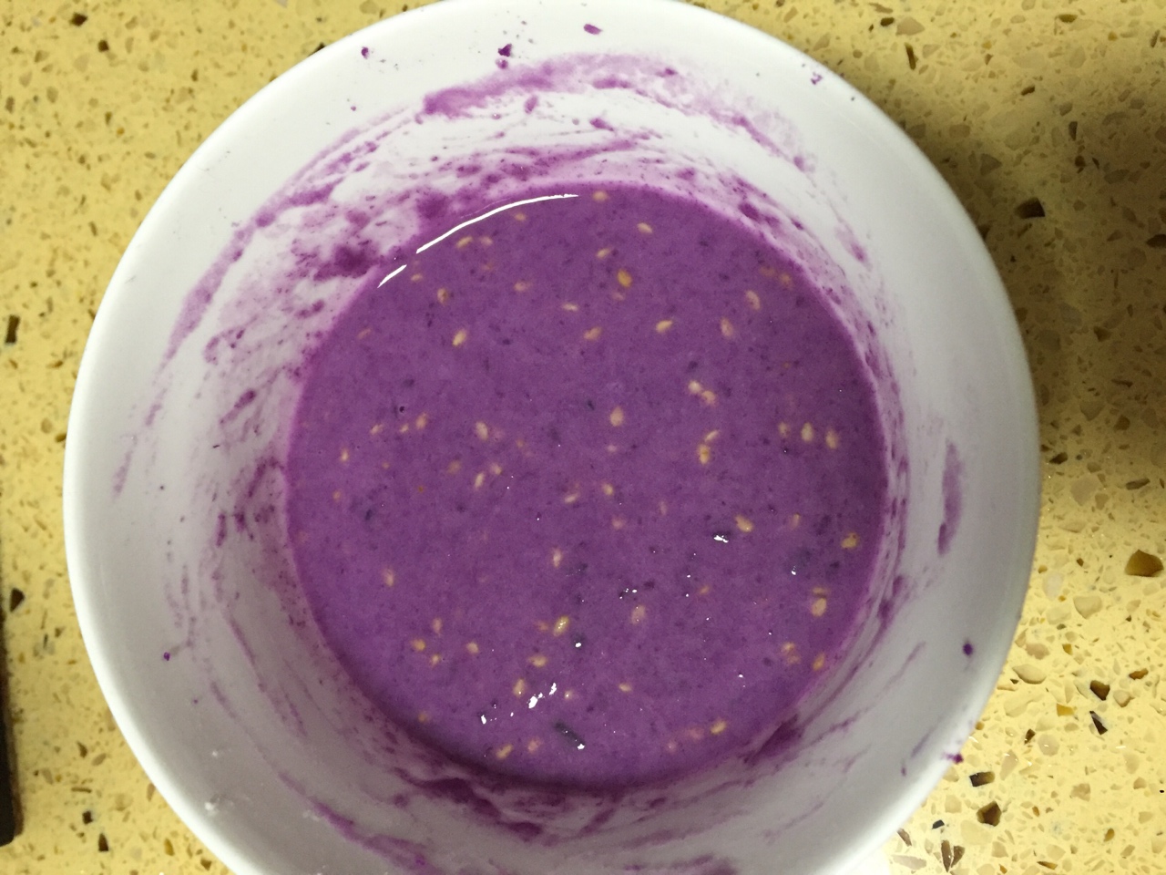 紫薯芝麻小饼（小花家的辅食）的做法 步骤2