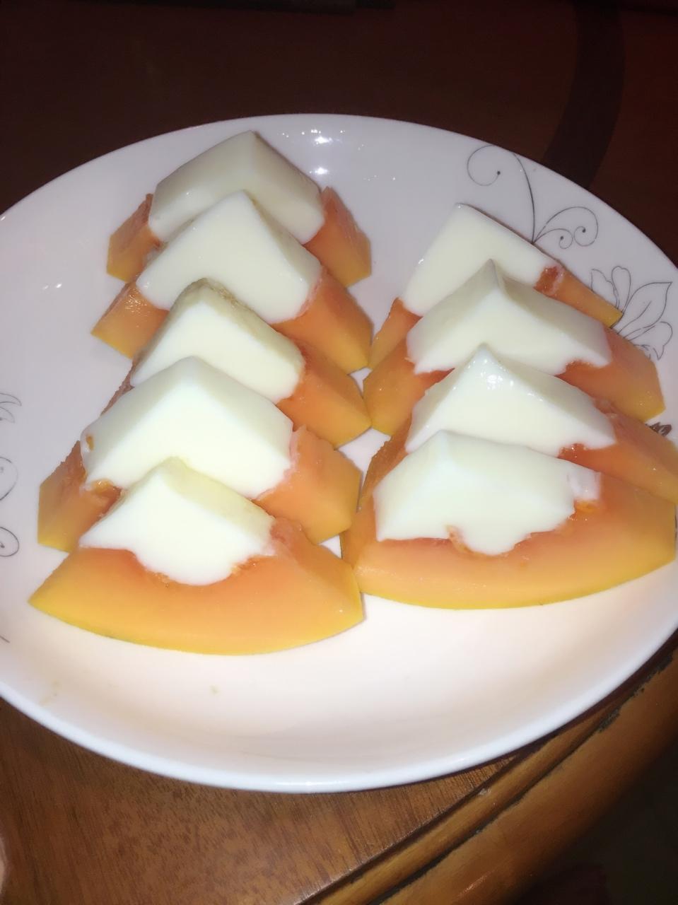 木瓜鲜奶冻