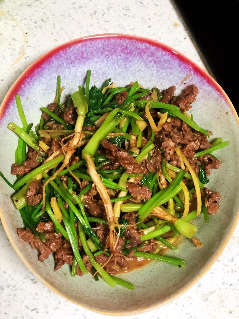 香菜牛肉
