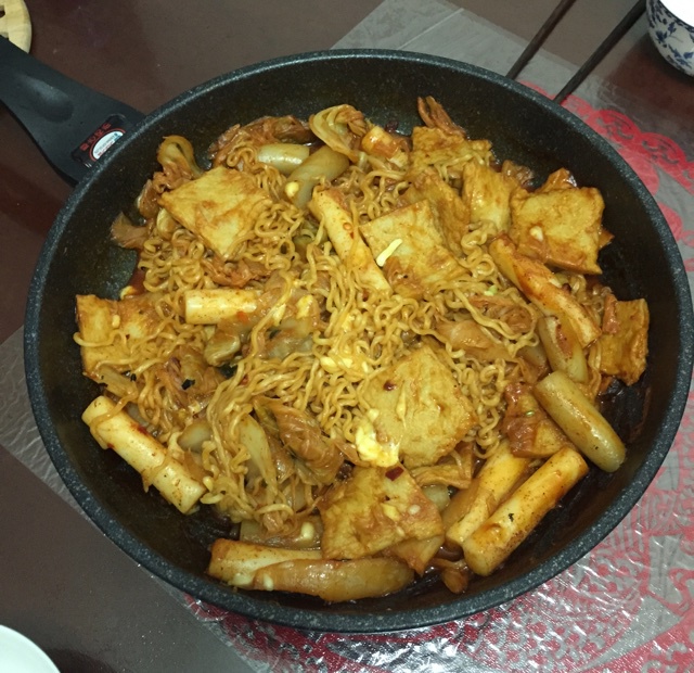 正宗韩国泡菜年糕方便面