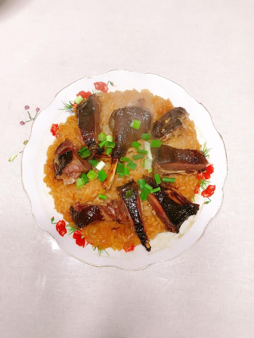 酱鸭糯米饭