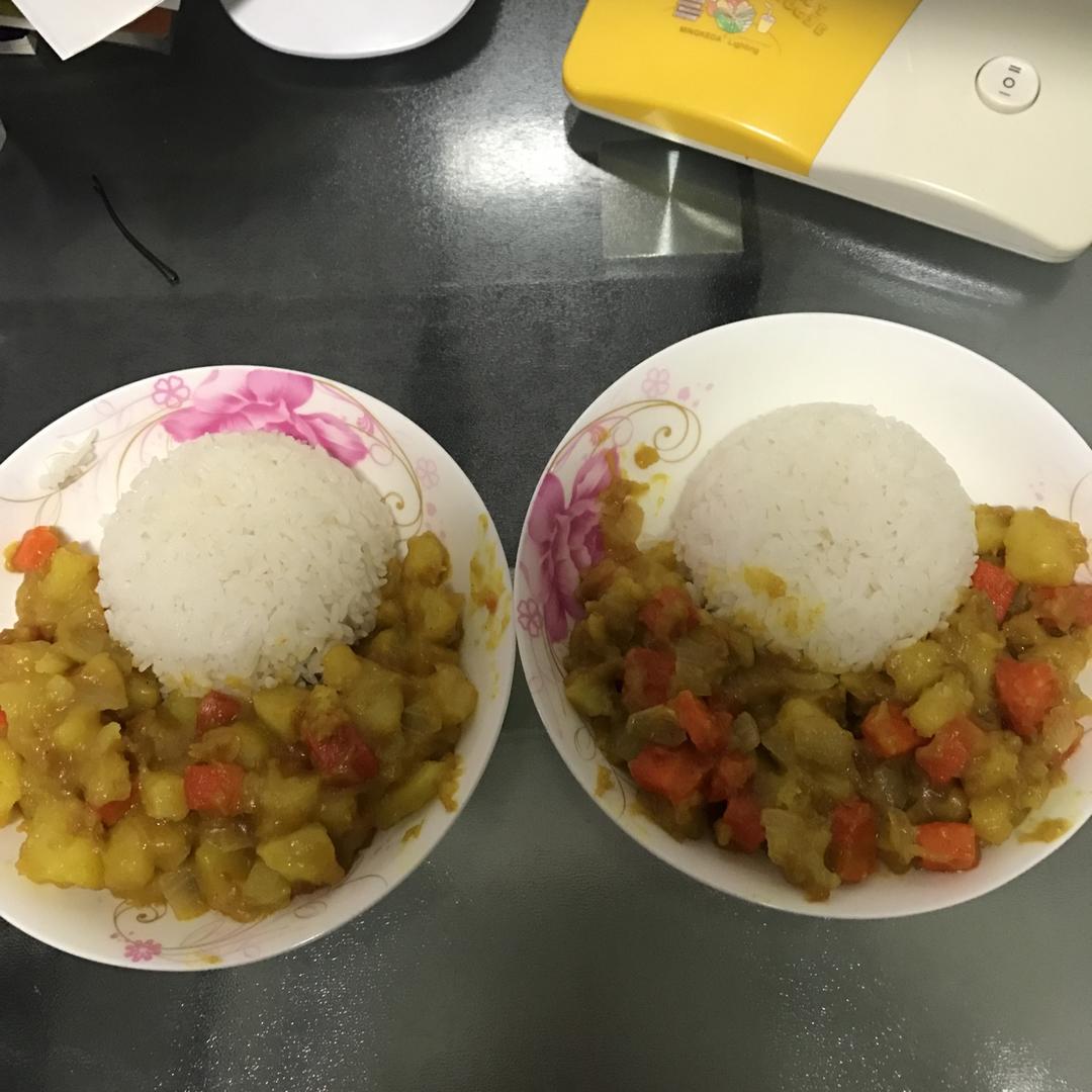 咖喱土豆饭
