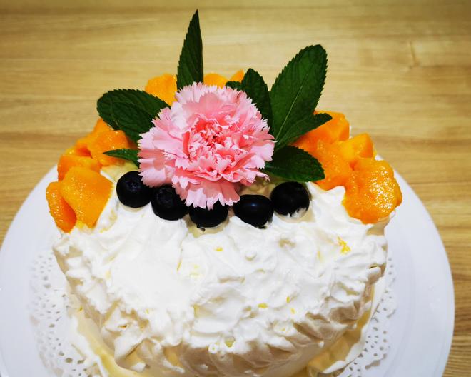 鲜花生日蛋糕的做法
