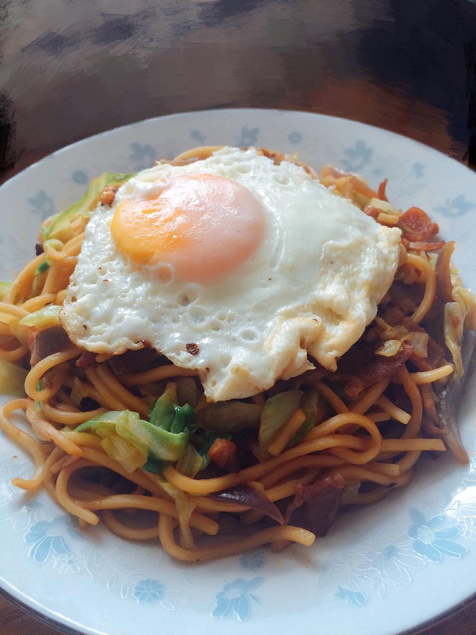 焼きそば（日式酱油炒面）
