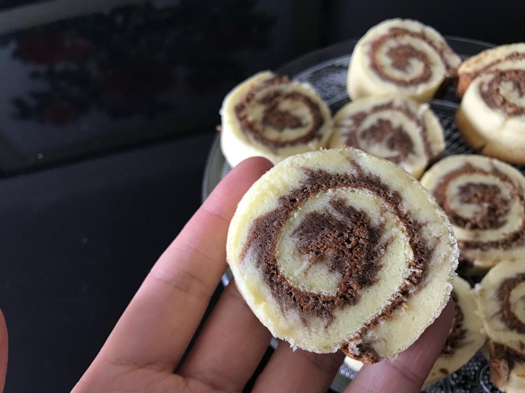 可可旋风蛋糕卷（视频）