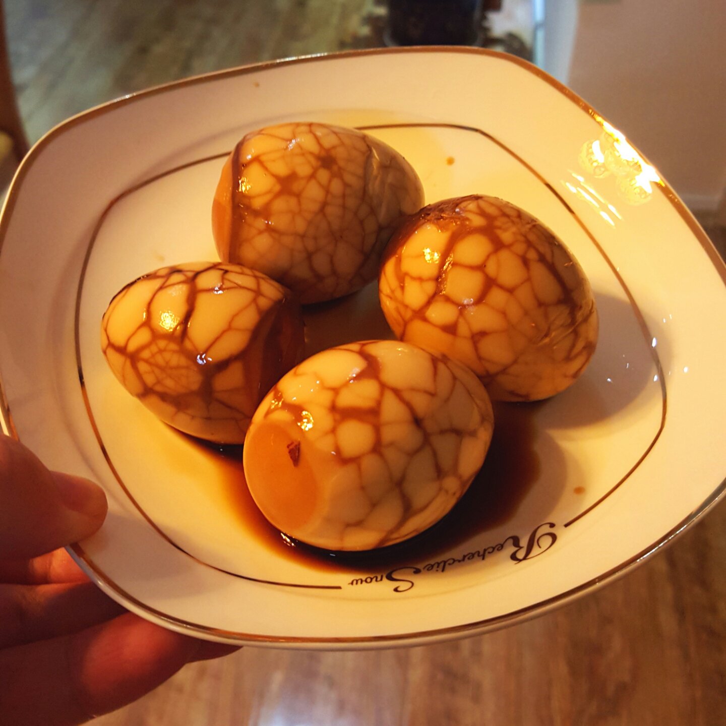 电饭煲煮五香茶叶蛋