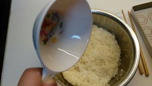 老成都市井小吃——窝子油糕(附不用泡米蒸出软糯米饭的方法)。的做法 步骤4