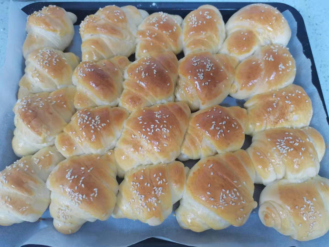 超级拉丝的牛奶面包