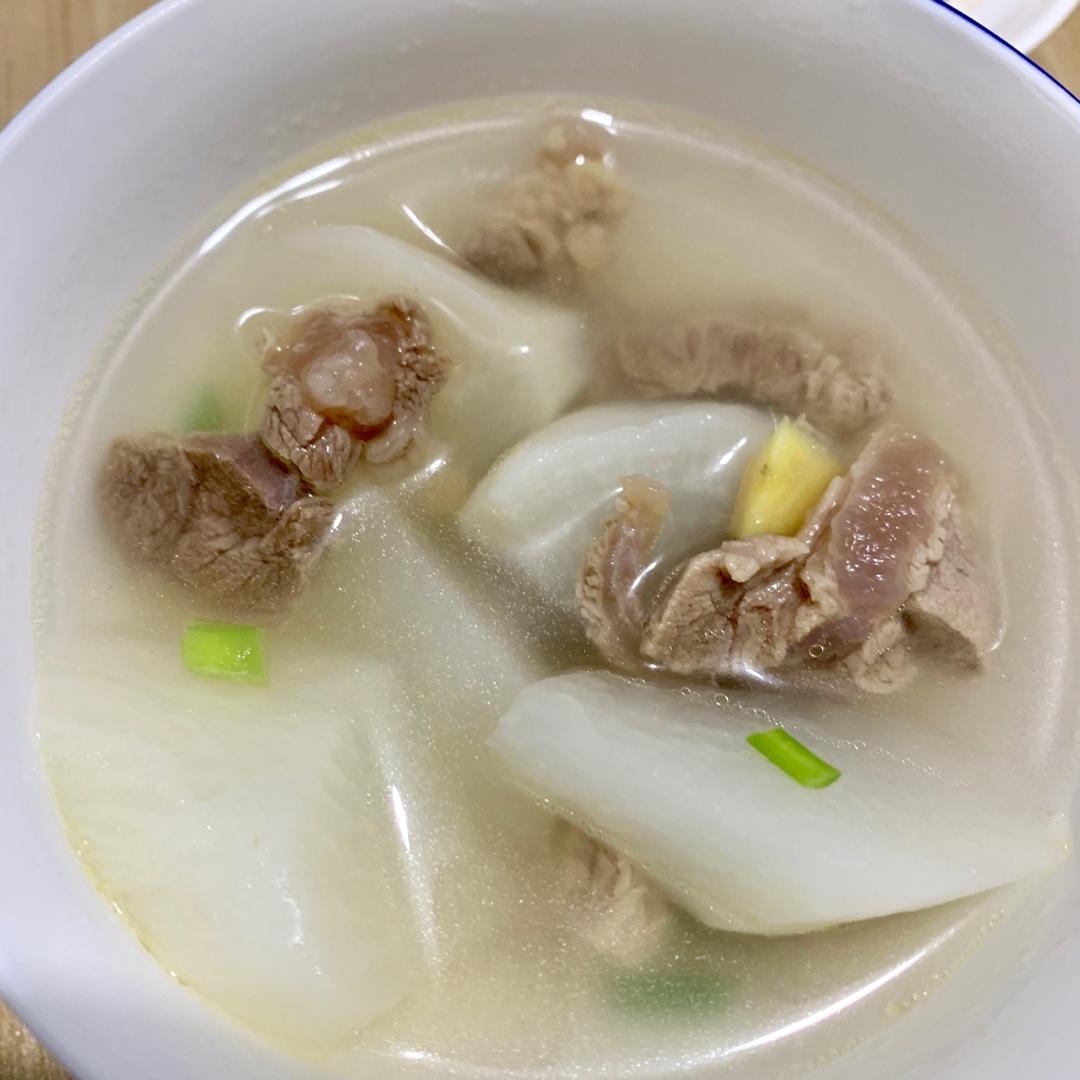 萝卜牛肉汤