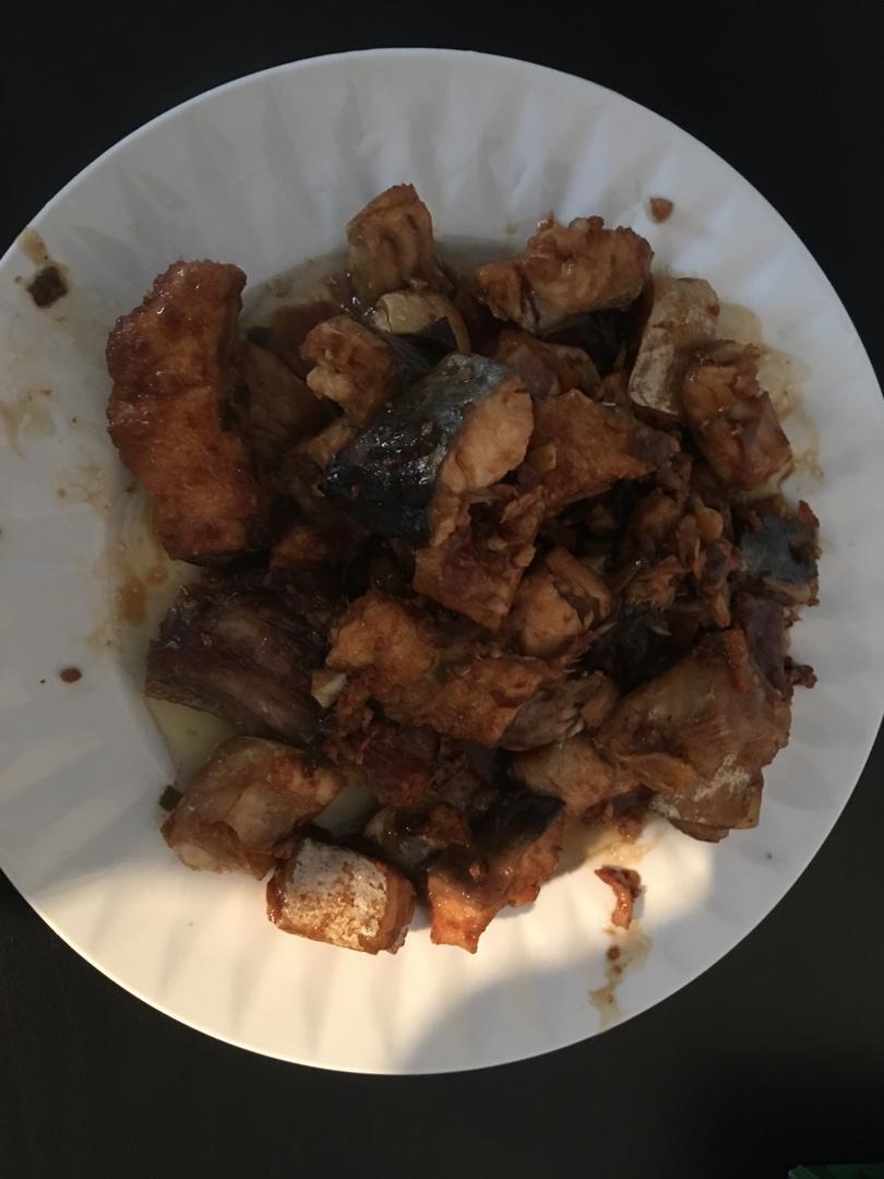 家常红烧鱼