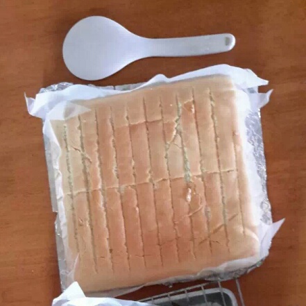 烤箱做蛋糕（戚风蛋糕的做法）