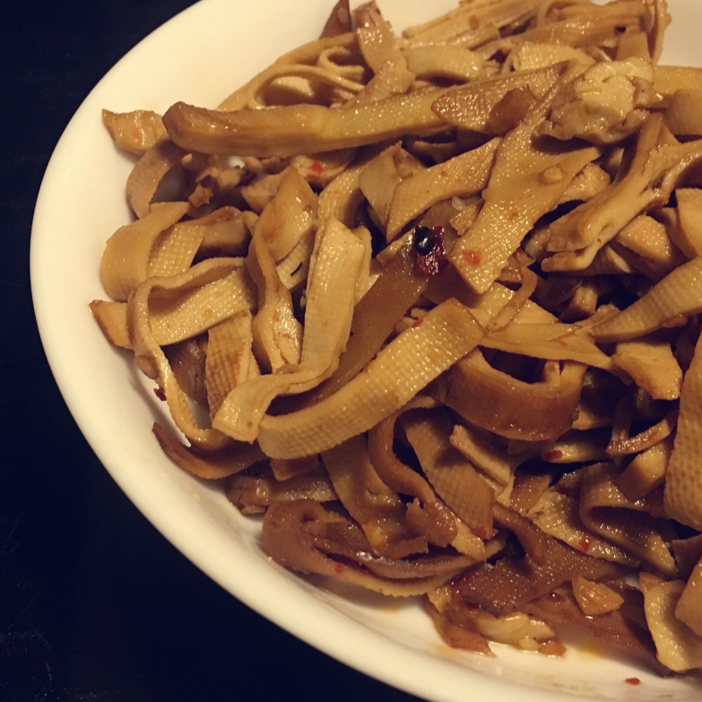 凉拌豆腐皮