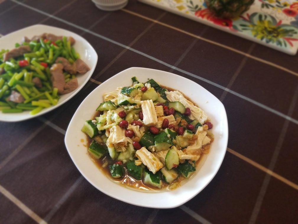 分三步99%还原菜市场凉拌菜-拍黄瓜/拌黄瓜/拌腐竹