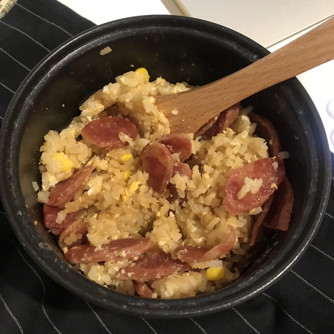 电饭煲香肠焖饭