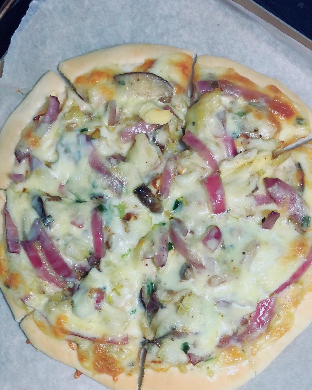 8寸纯手工什锦披萨