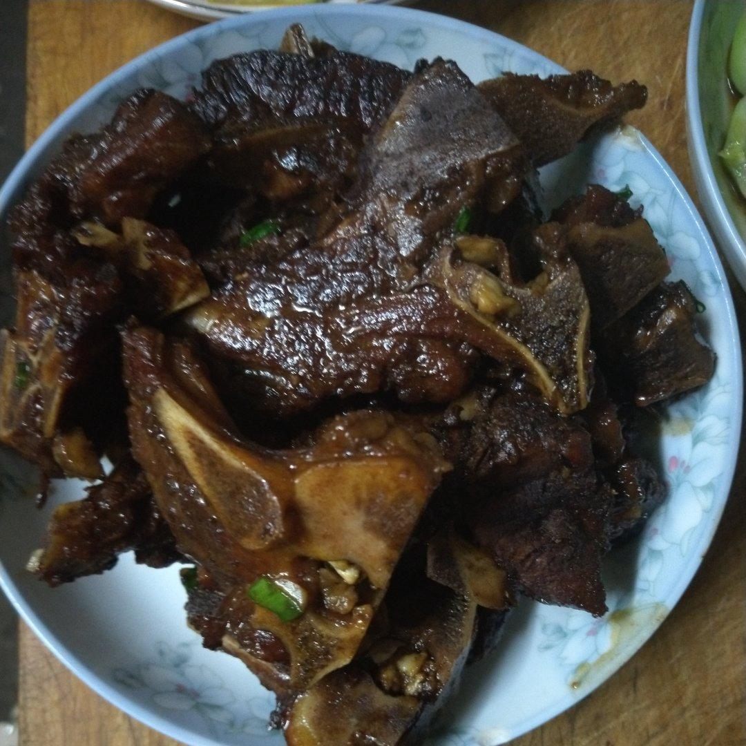 红烧排骨