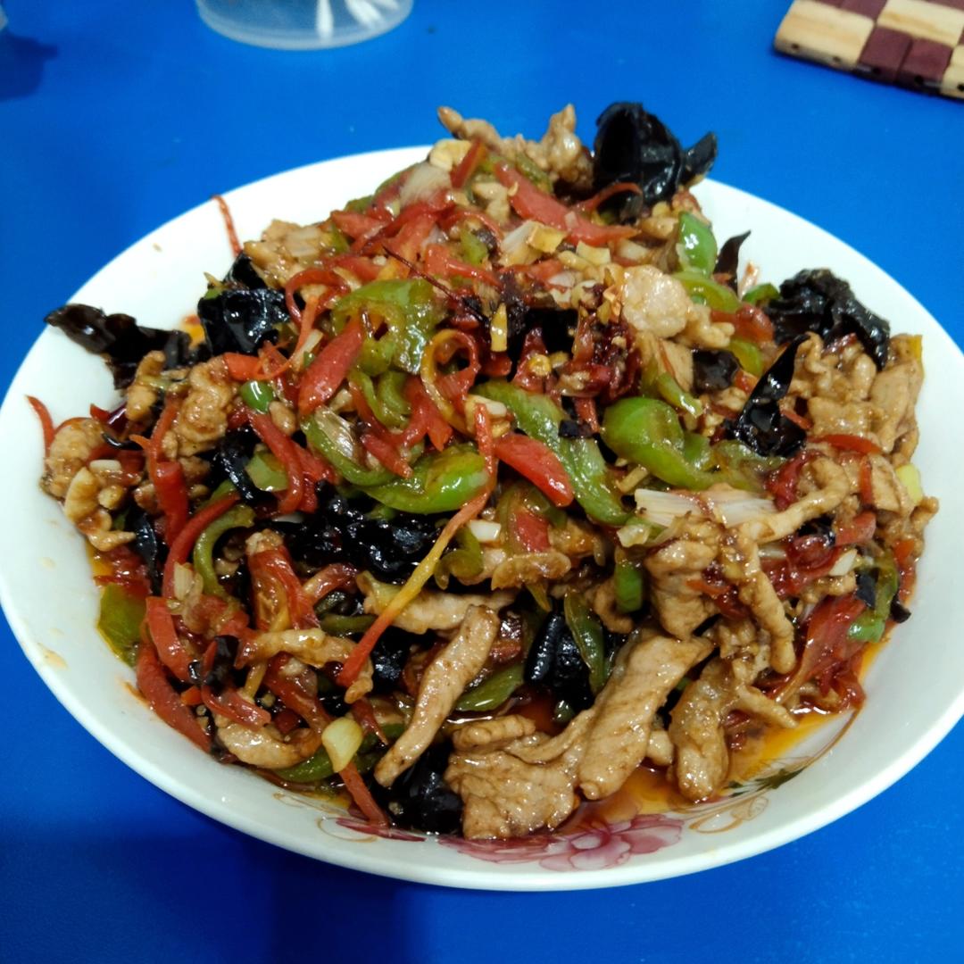 鱼香肉丝（下饭家常菜）