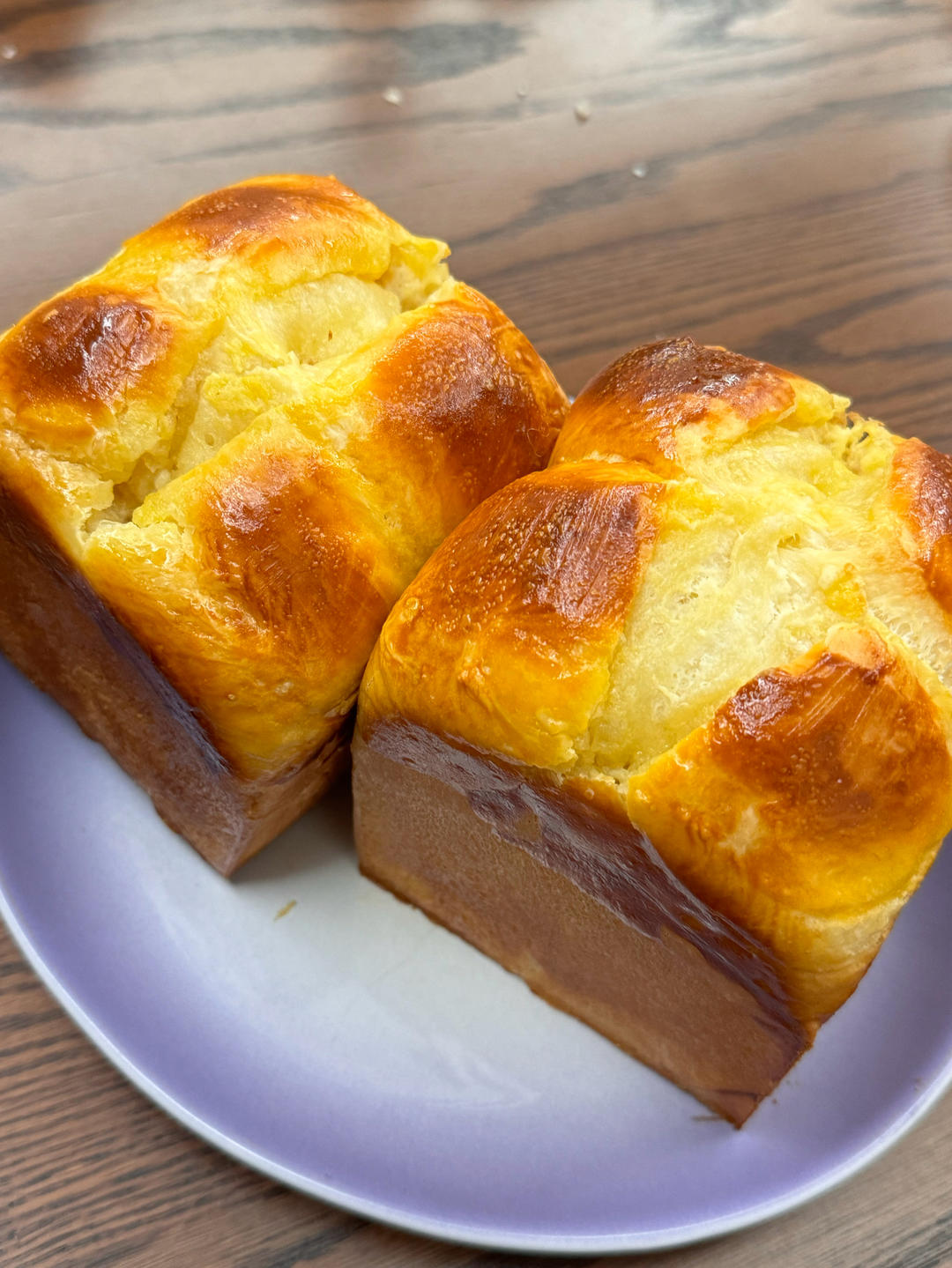 奶香纯粹的重料淡奶油吐司