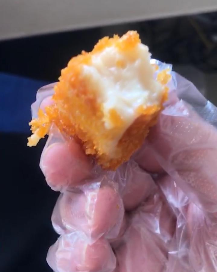 【脆皮炸鲜奶】