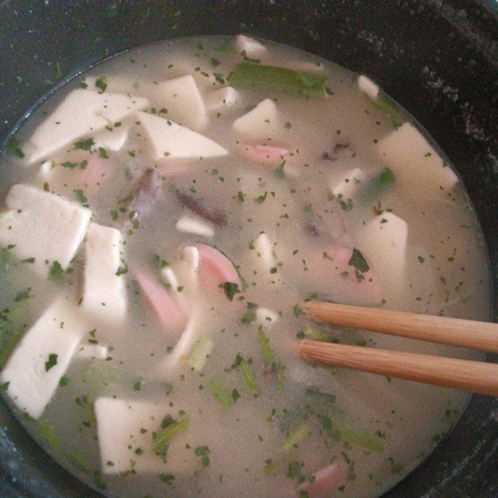 火腿豆腐平菇汤