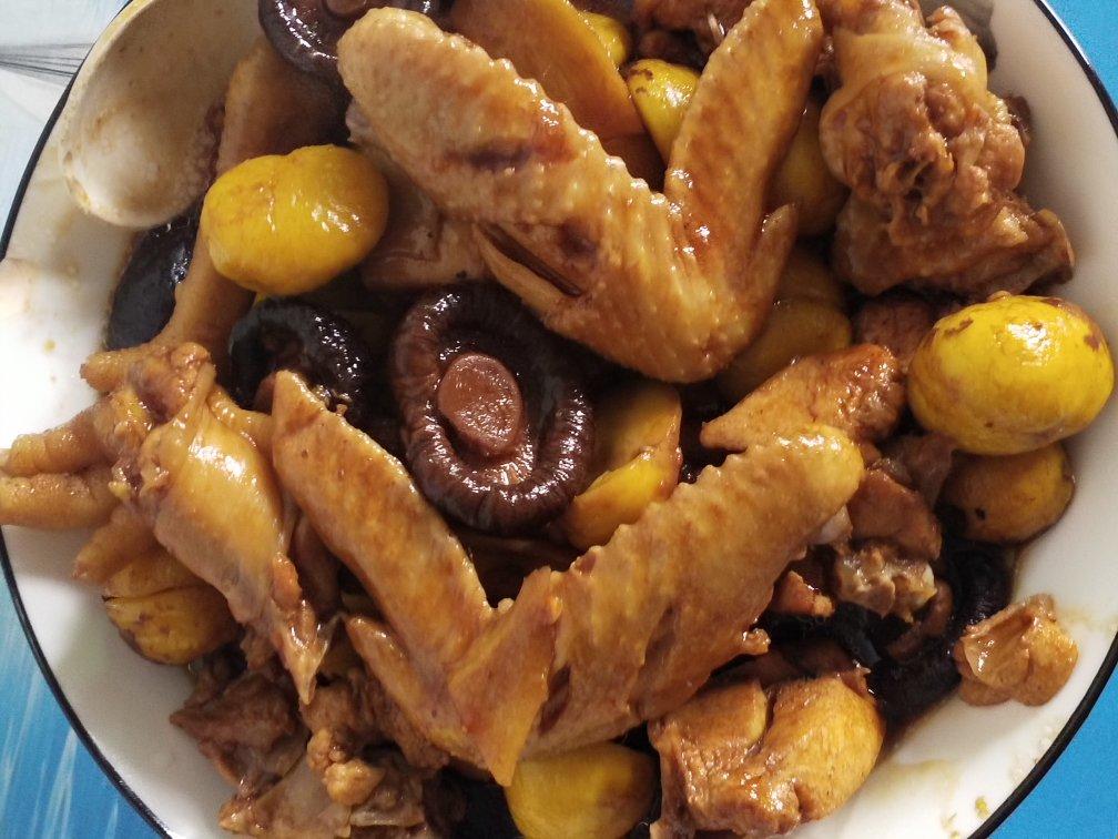 【栗子烧鸡】鸡肉都给你吃，栗子归我~