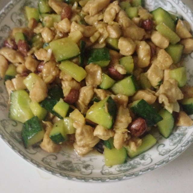 宫保鸡丁（超简单方子)