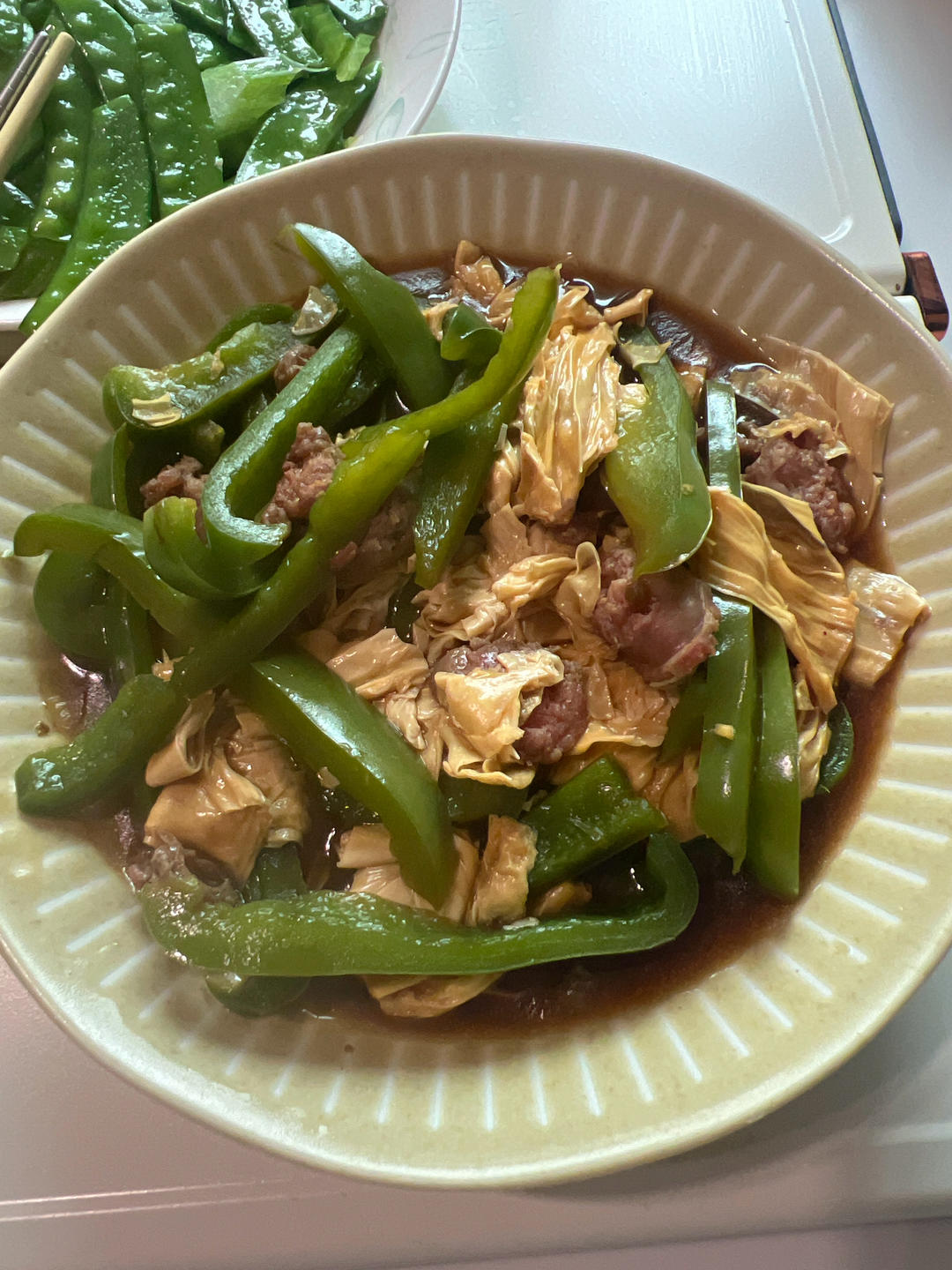 好吃到原地飞起的青椒腐竹