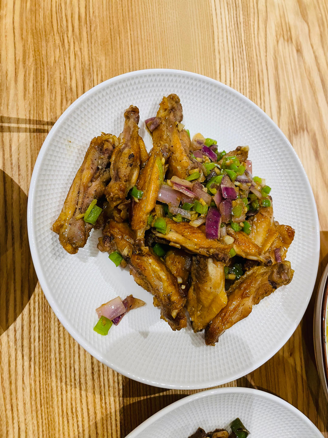 蒜香鸡翅，这才是鸡翅最好吃的做法