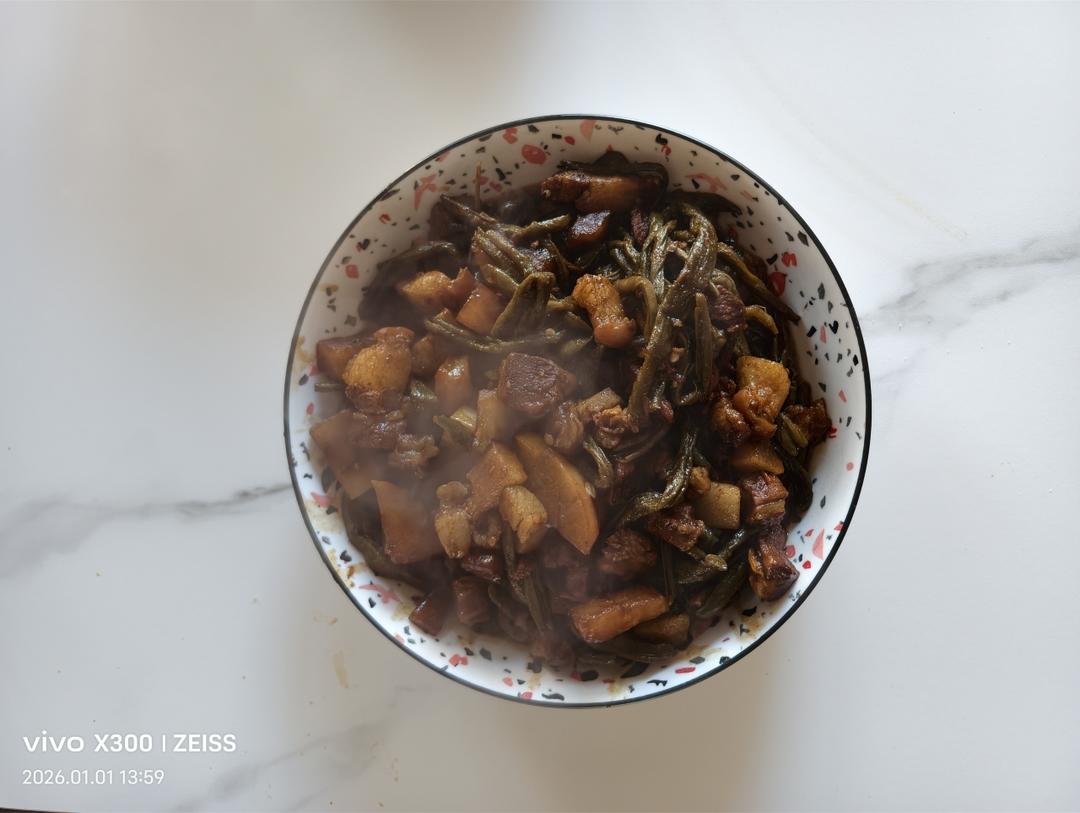 不焯水不放油的家常红烧肉