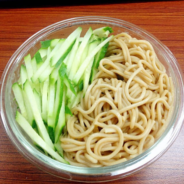 花生酱凉面