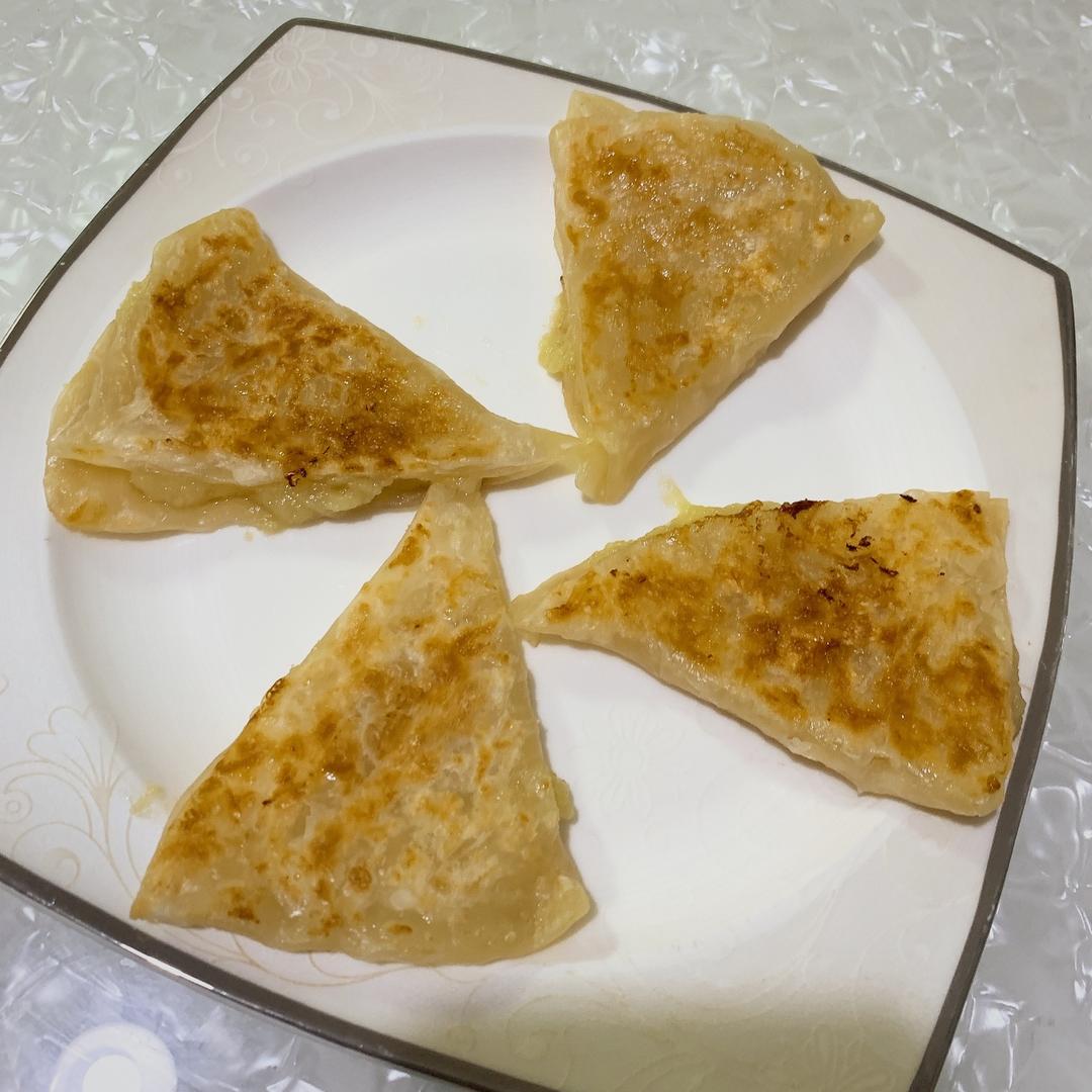 不用烤箱的手抓饼榴莲酥的做法