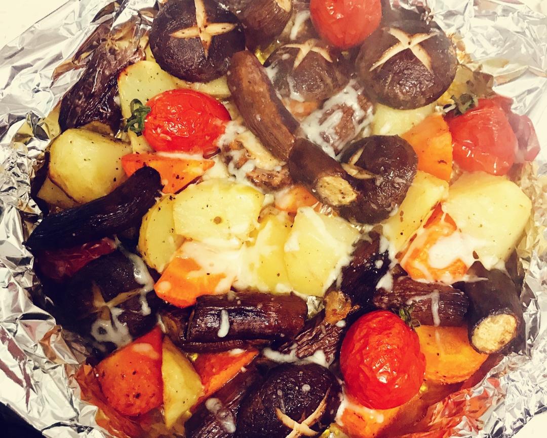 简单健康营养丰富的烤蔬菜