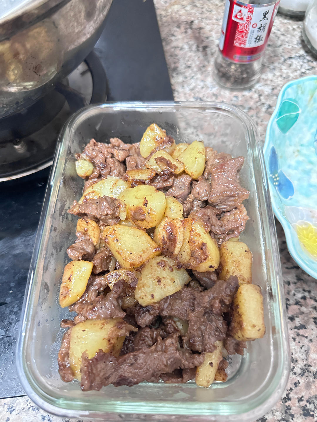 黑椒牛肉炒土豆