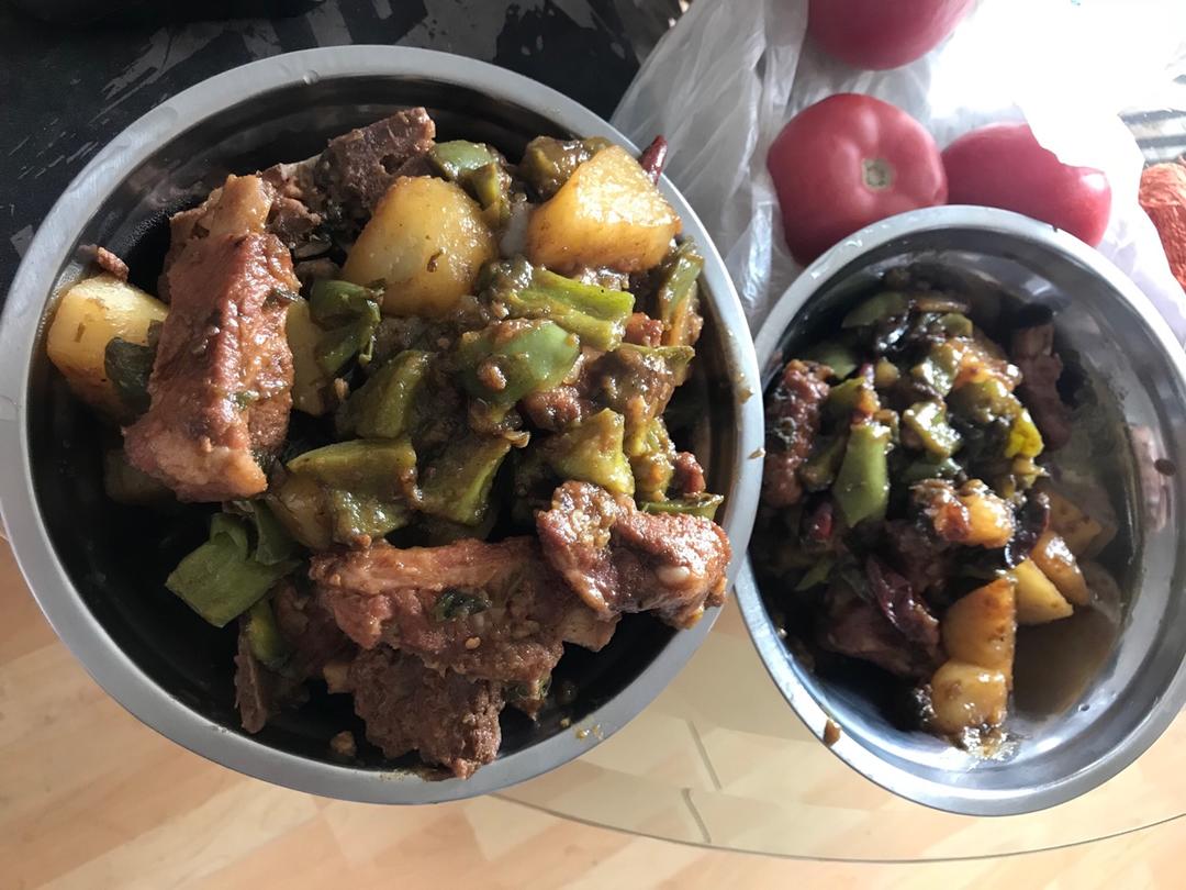 土豆炖排骨