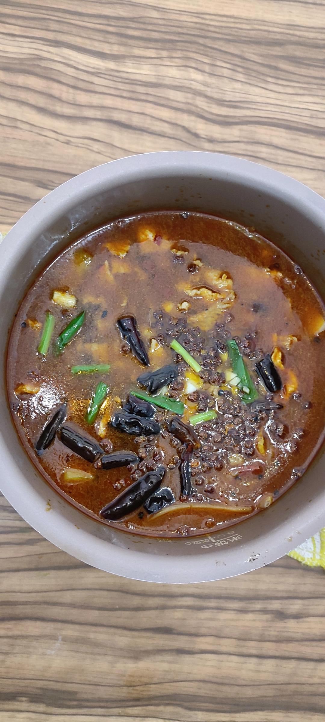 水煮牛肉~也可用猪肉做成水煮肉片