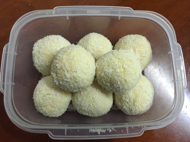椰蓉球