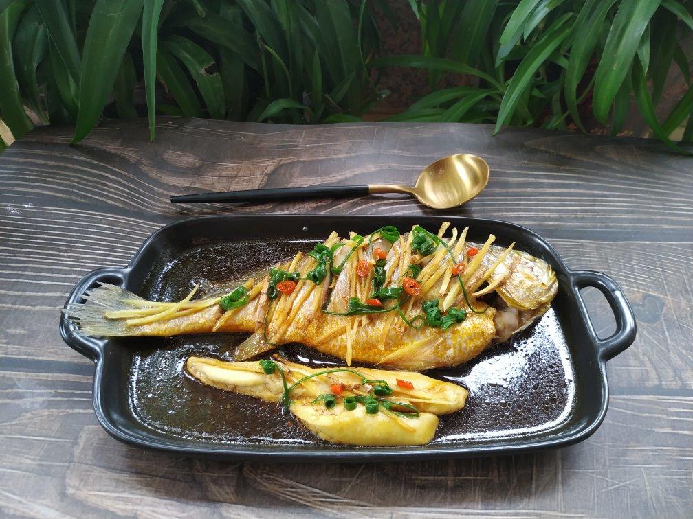 新手家常蒸鱼（附鲜美小秘诀）