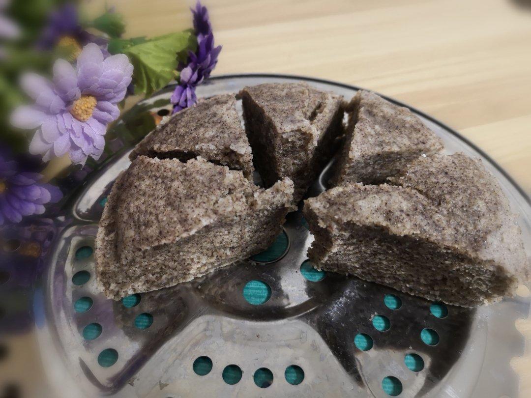 健康美味的黑米糕