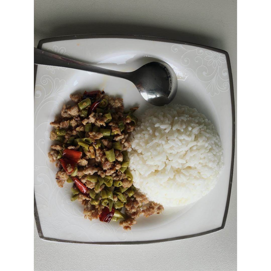 酸豆角肉沫