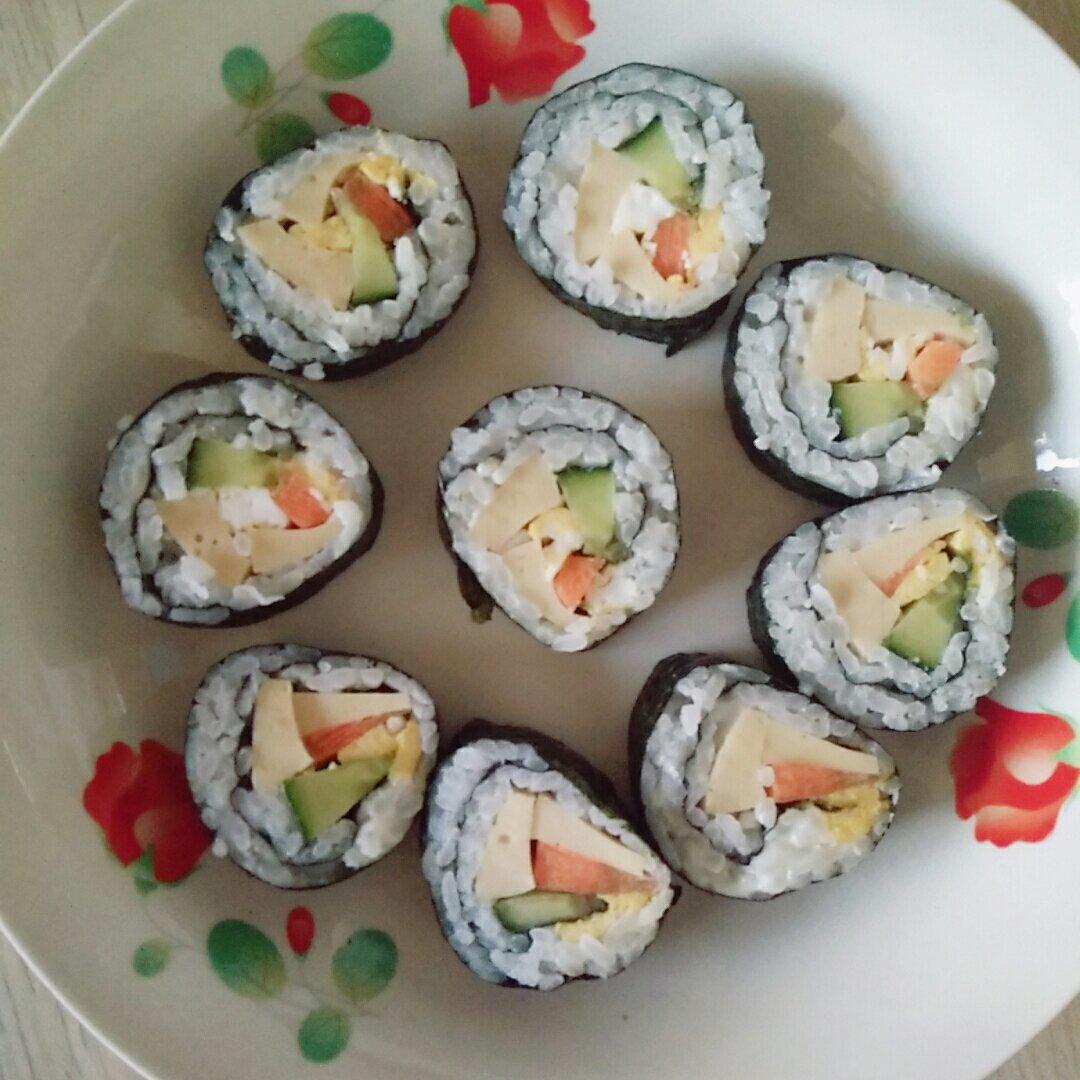 简单的紫菜包饭