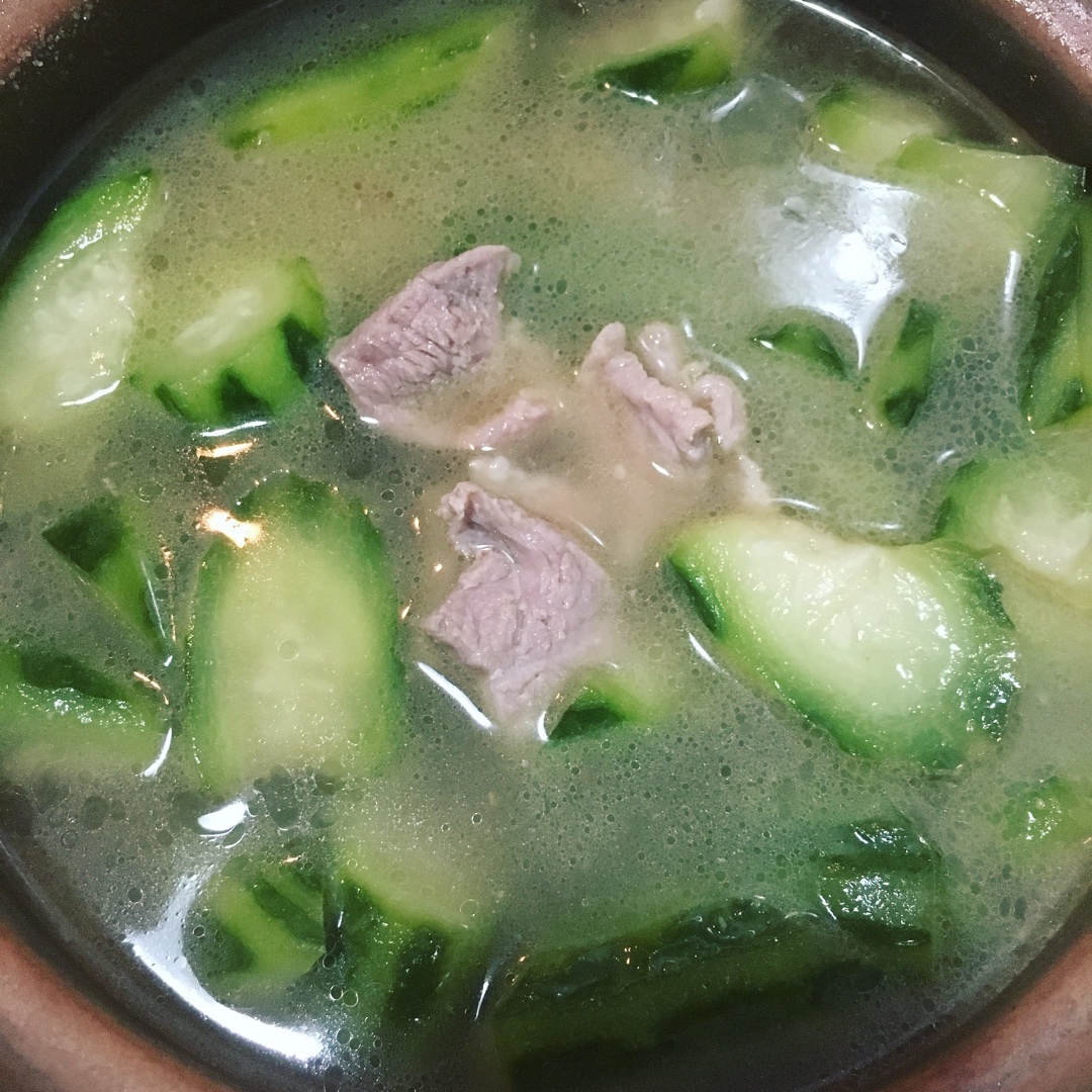 丝瓜瘦肉汤的做法