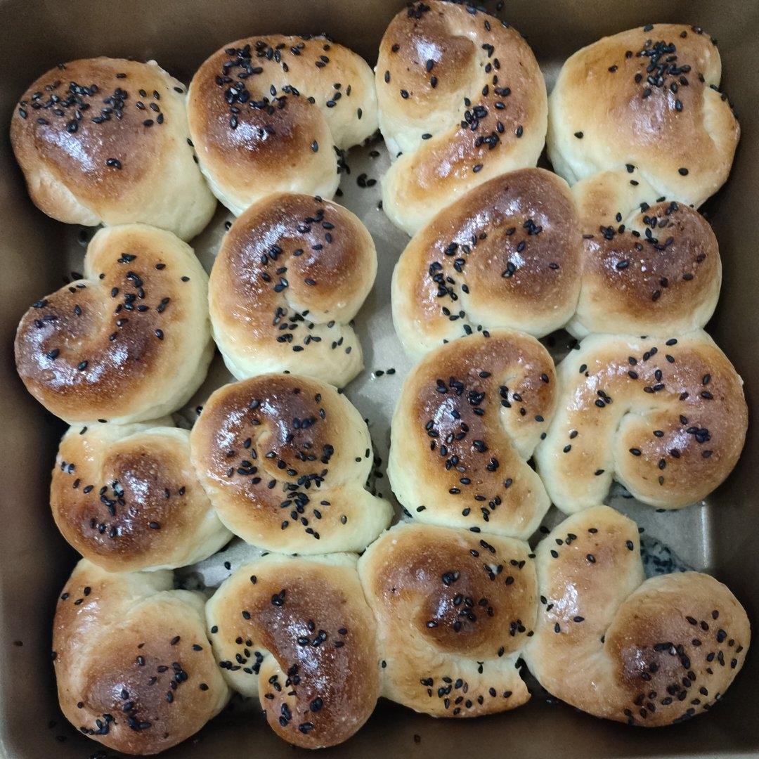 脆底蜂蜜小面包